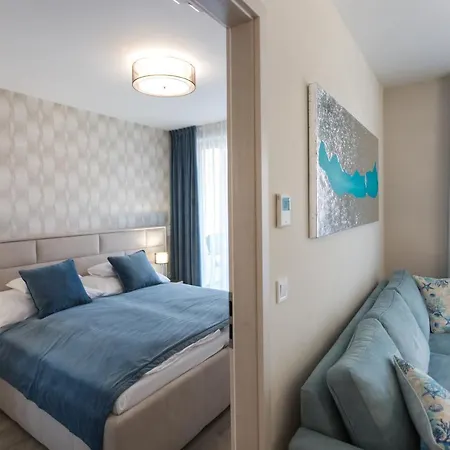 Coral Luxury Apartament *