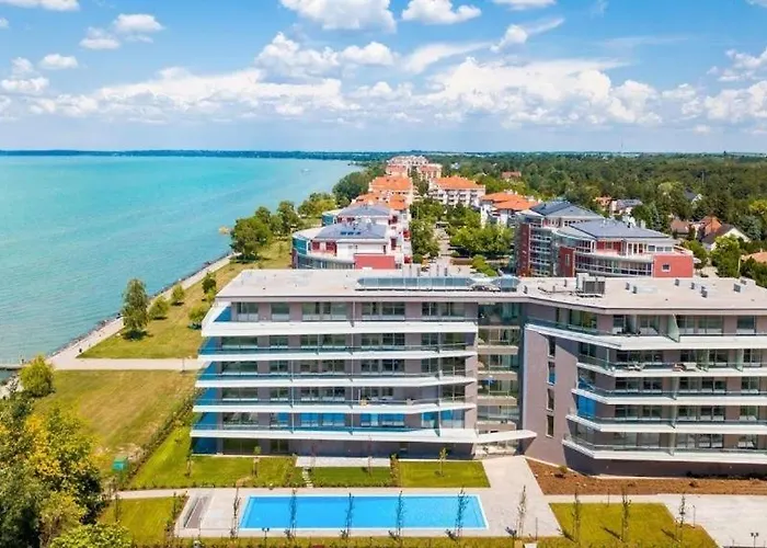 Coral Luxury Apartament *
